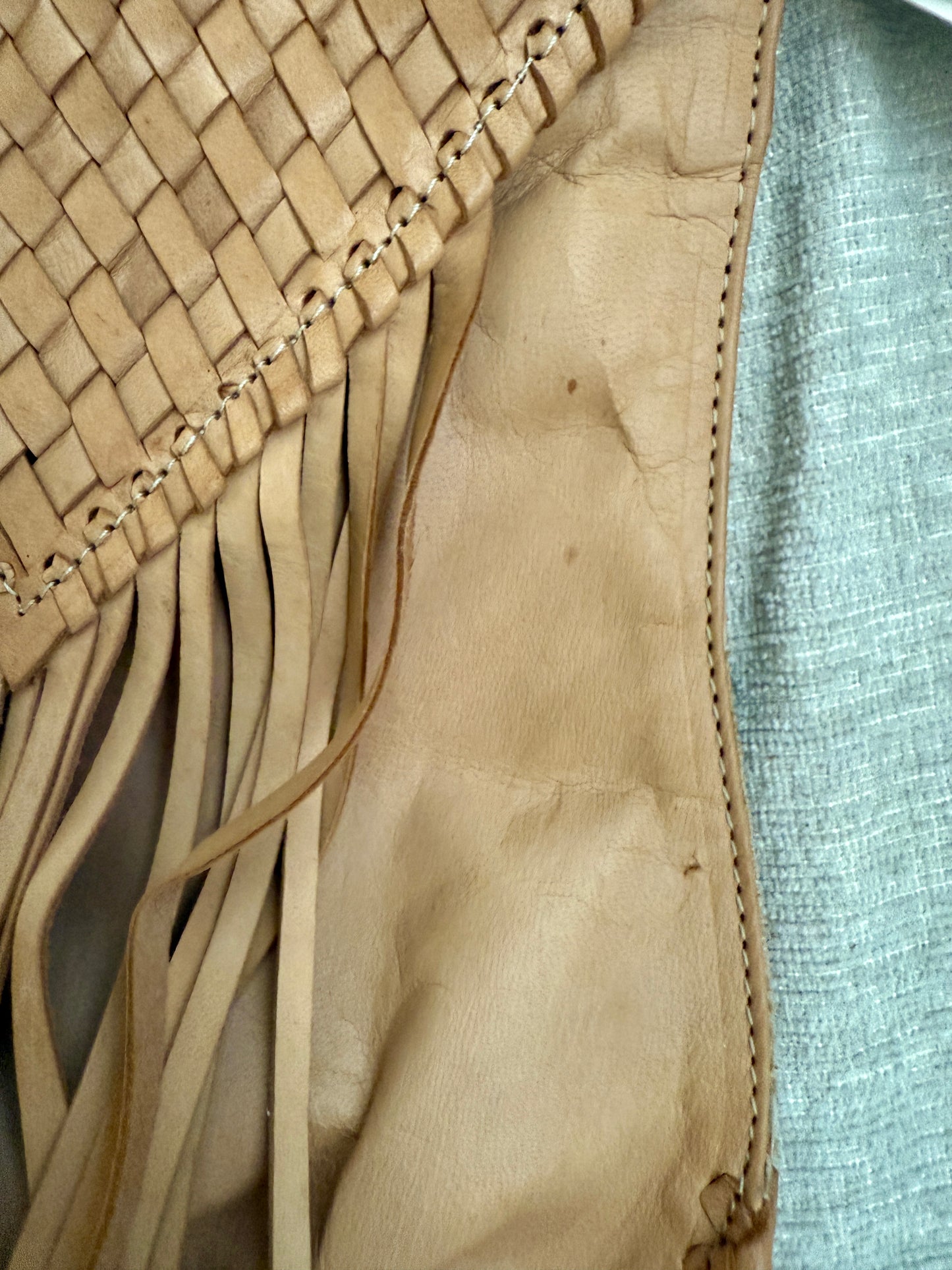 IMPERFECT SAMPLE Long Fringe Woven Purse in Sand