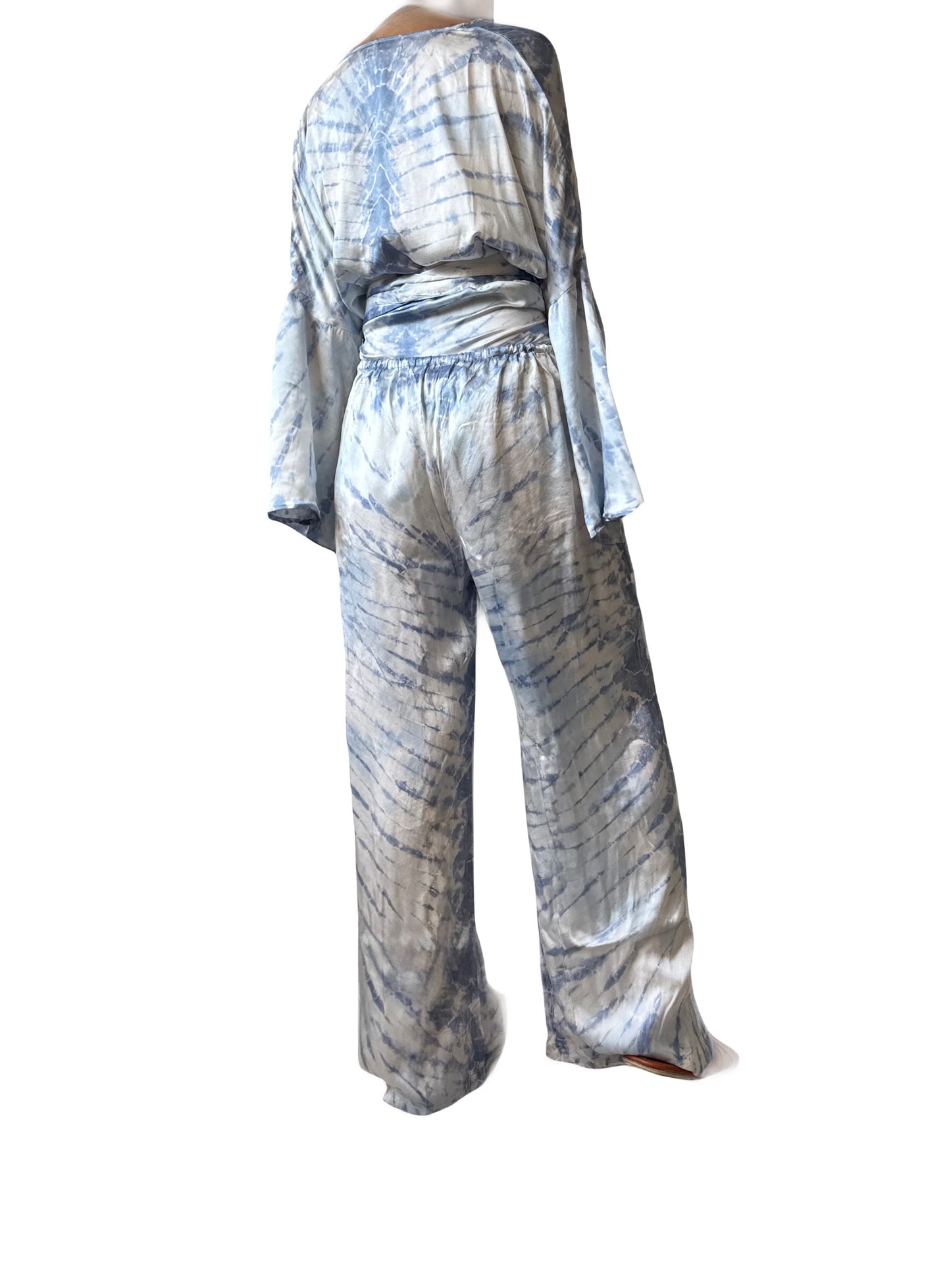 Mar Silk Pants Set in Sky Blue
