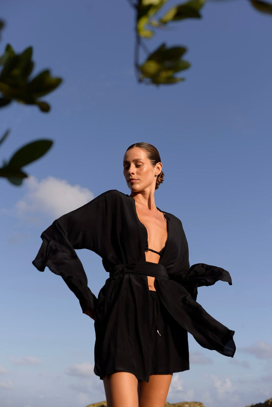 Hera Set in Black