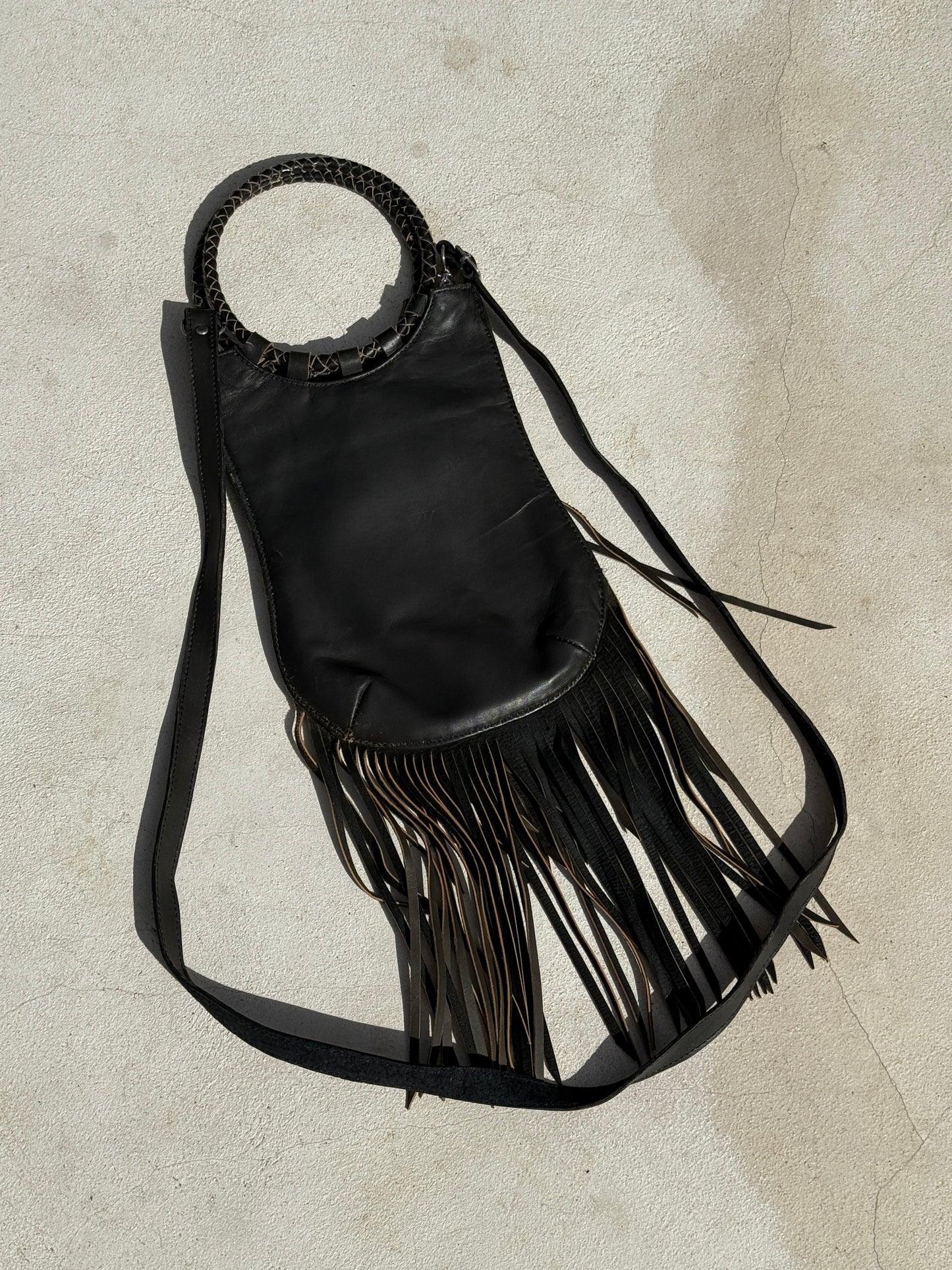 IMPERFECT SAMPLE Fringe Woven Purse in Black