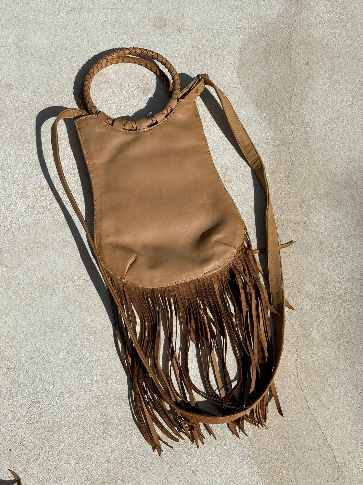 IMPERFECT SAMPLE Long Fringe Woven Purse in Sand
