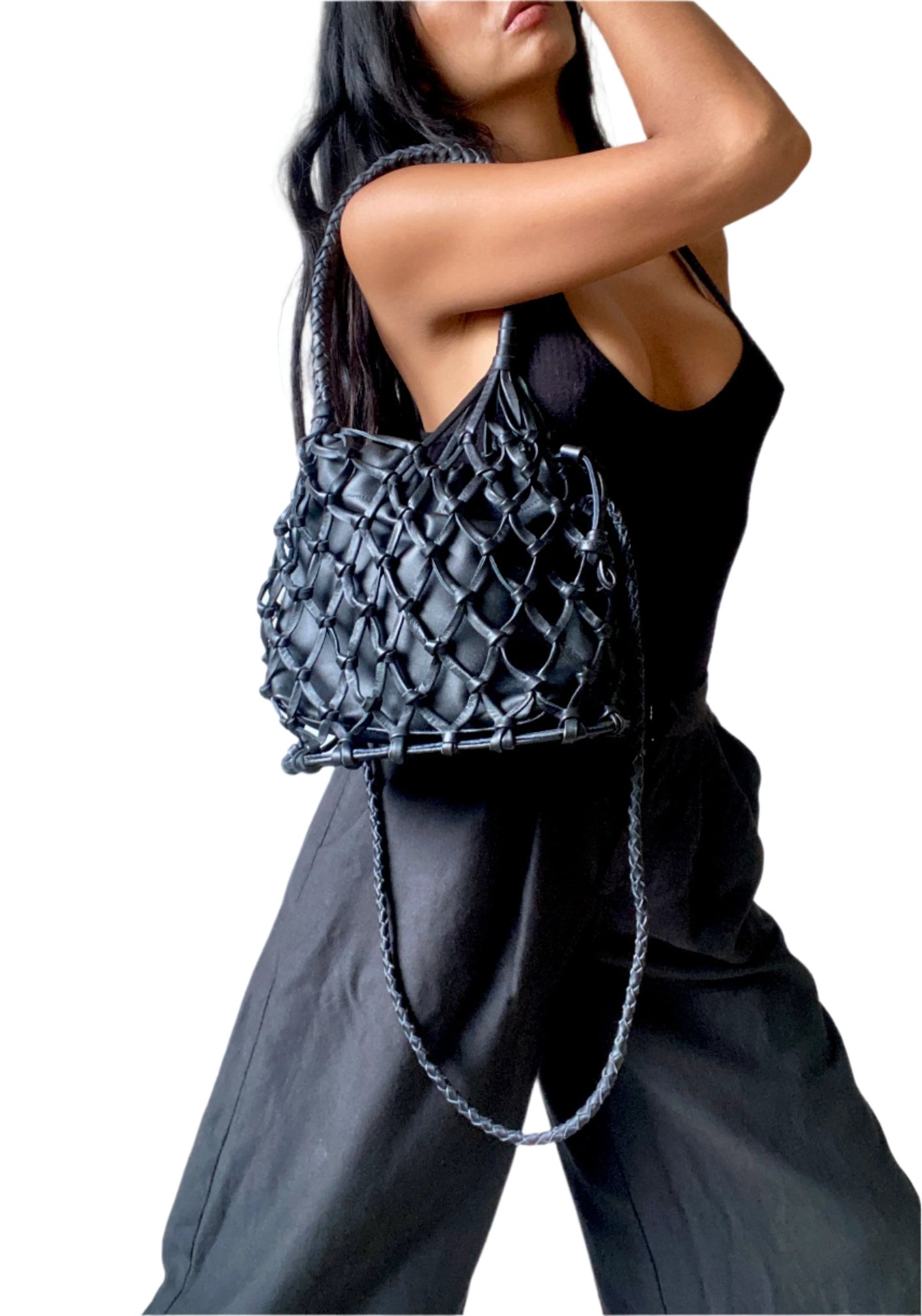 Maia Leather Net Purse in Black